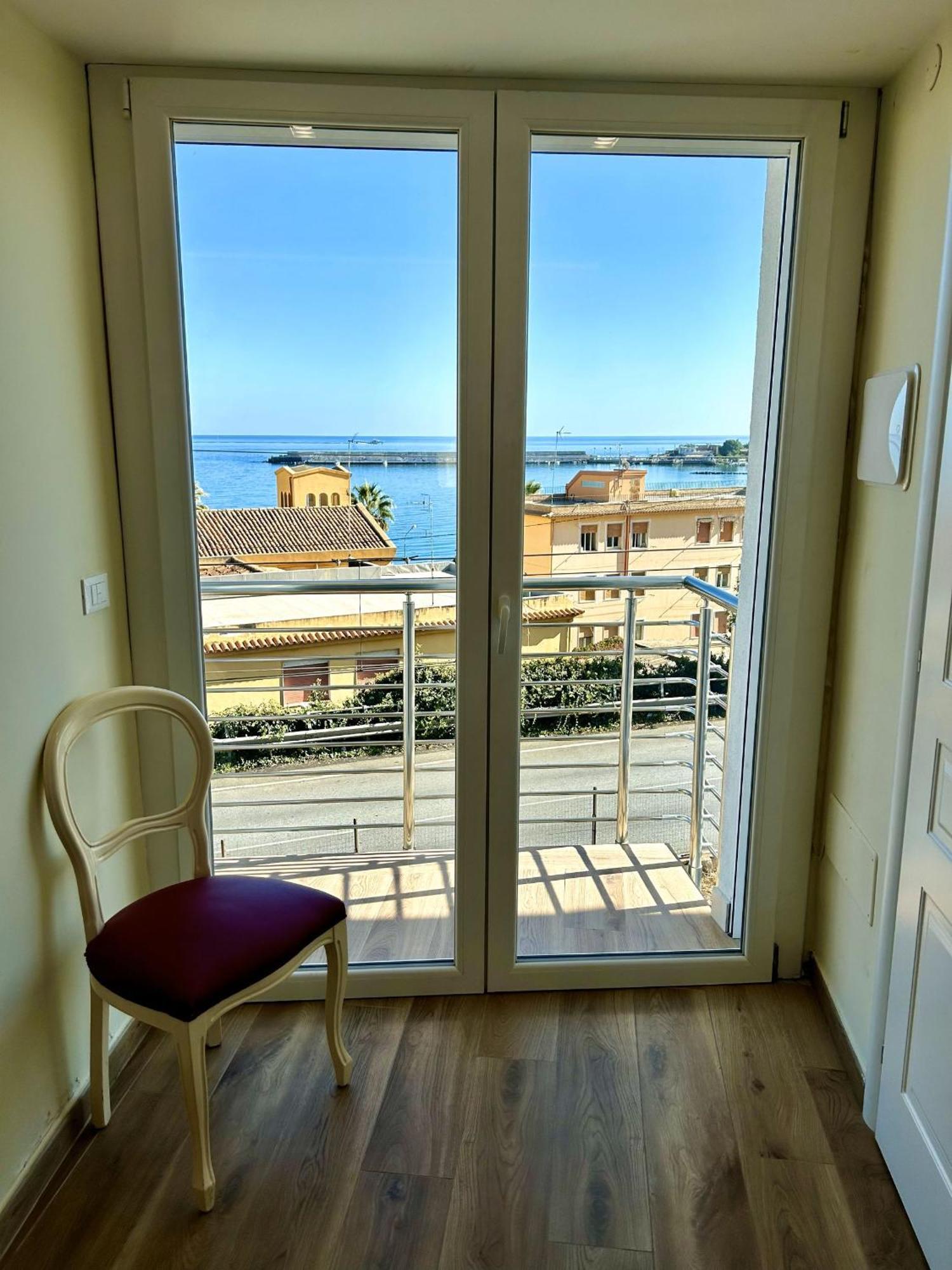 Vista Mare Apartments Giardini Naxos Exterior foto