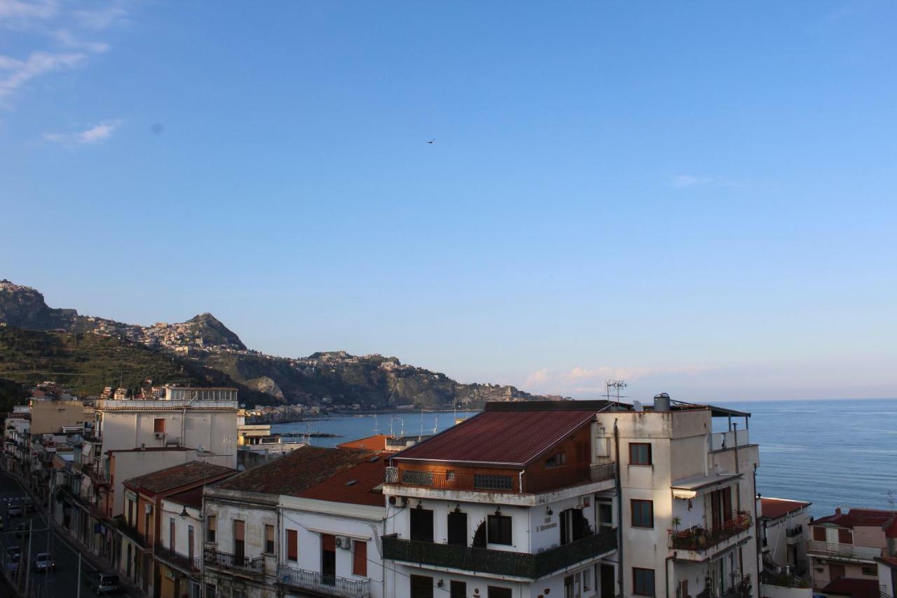 Vista Mare Apartments Giardini Naxos Exterior foto